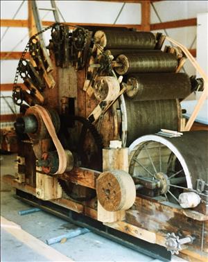 Large machine with multiple rollers/spindles