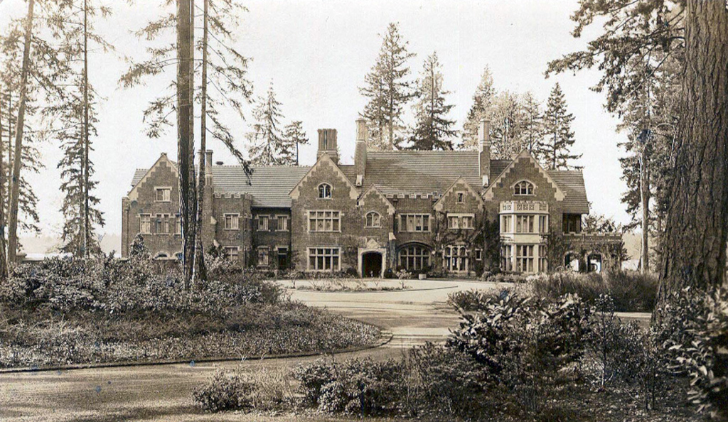 Thornewood Castle, in - HistoryLink.org