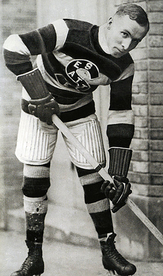 Jim Craig (ice hockey) - Wikipedia